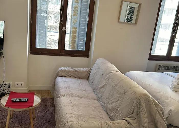 Studio/F1 Aux Buttes Chaumont