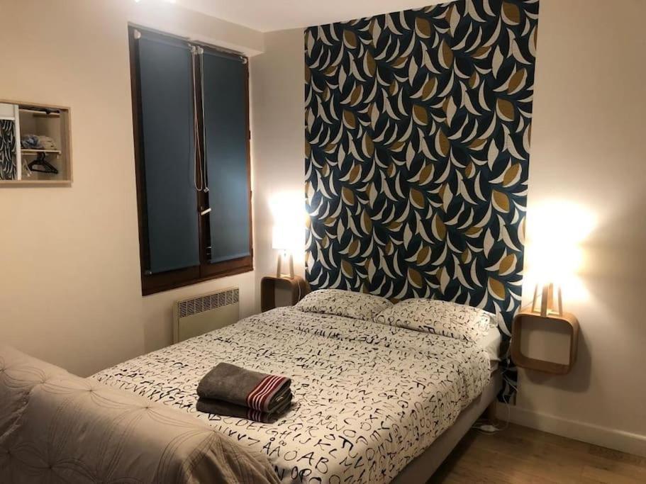 Appartement Studio/f1 Aux Buttes Chaumont Paris